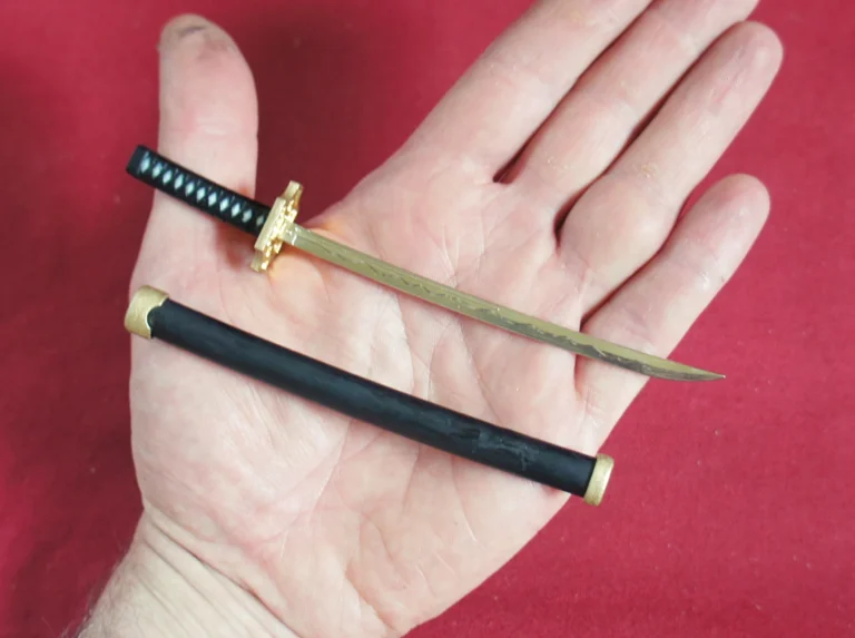 mini katana